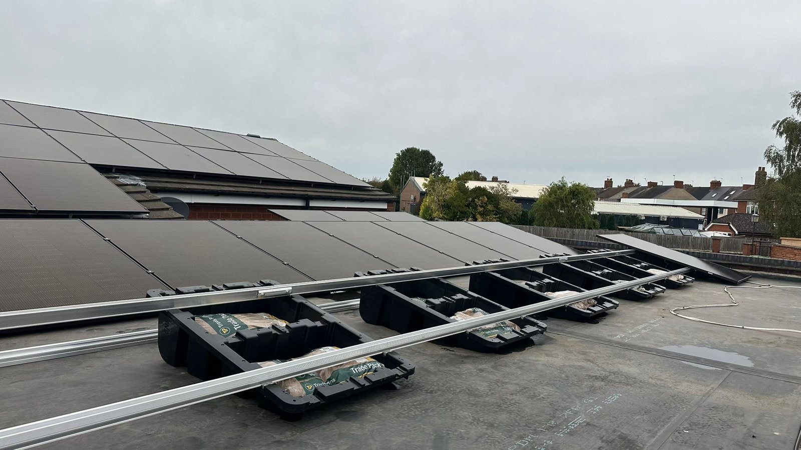 Completed FastTub array showing unified rail mono-structure
