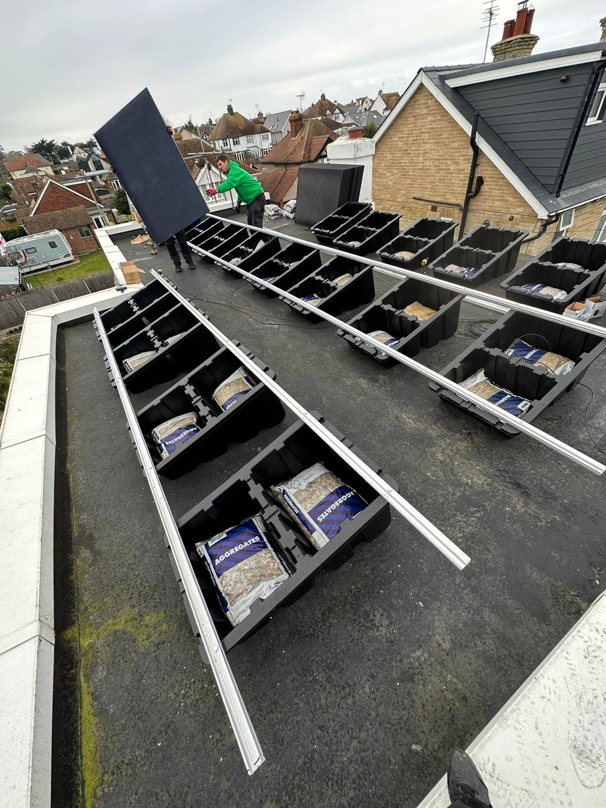 Why FastTub Is The Smartest Flat Roof And Ground Mount System For Sola ...
